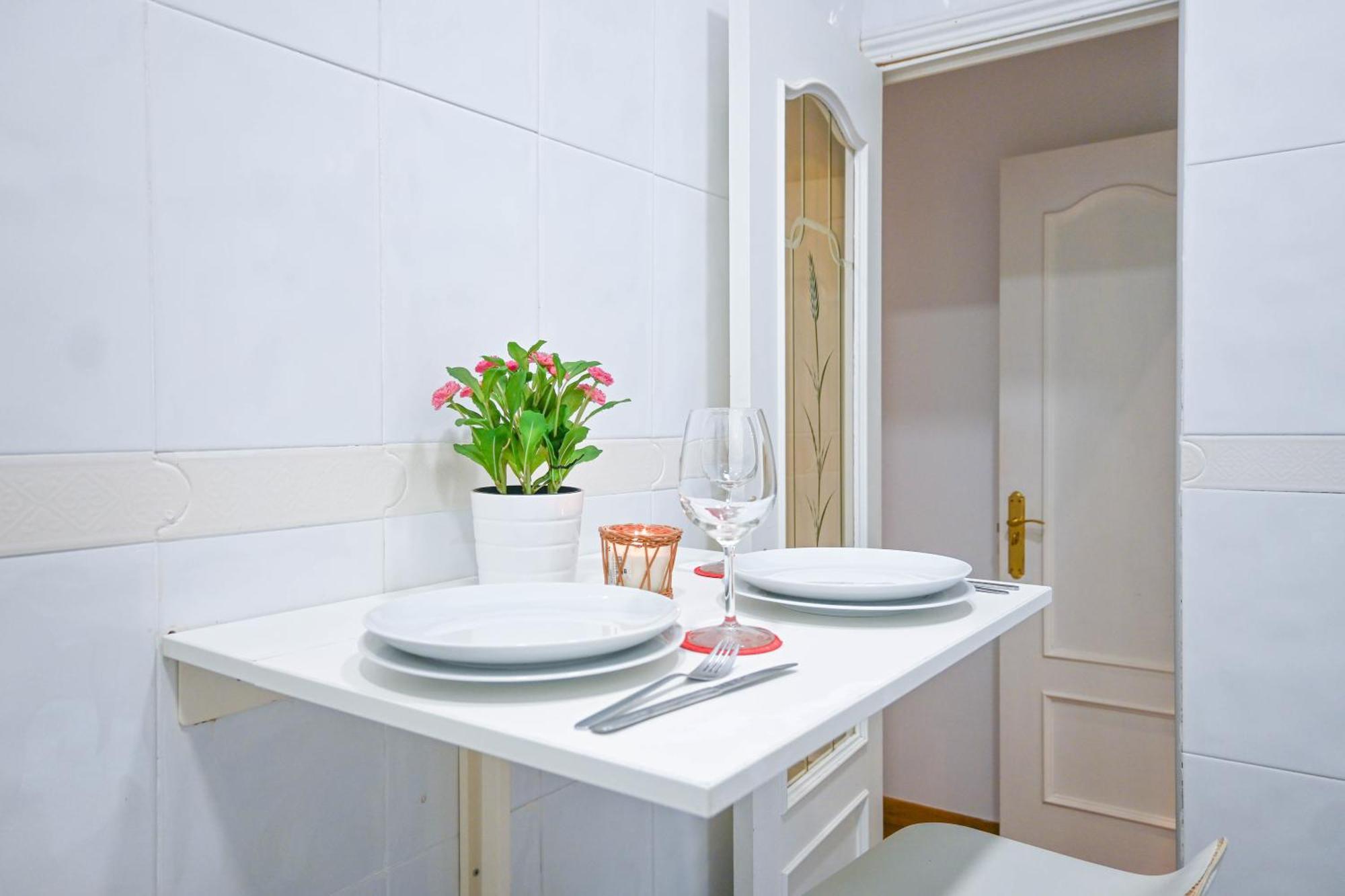 Apartamento For Encantador Temporal En Chamartin Tu Refugio De Comodidad En El Corazon De La Ciudad Ars20 *
